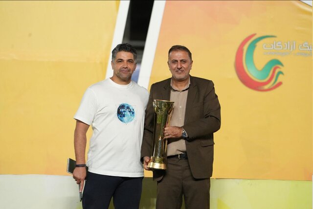 پیروز قربانی، سکان‌دار فجر سپاسی در لیگ برتر باقی ماند