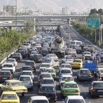 ترافیک پرحجم و سنگین در برخی از معابر و بزرگراه‌های پایتخت