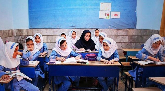 مصوبه افزایش سقف سنی در دانشگاه فرهنگیان تغییر می‌کند؟