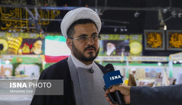 آغاز به کار دهمین نمایشگاه تخصصی کتب حوزوی در مشهد
