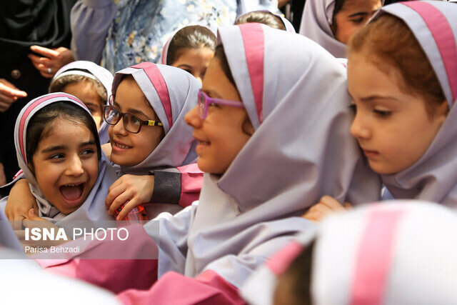 پوشش تحصیلی باید صد درصدی شود